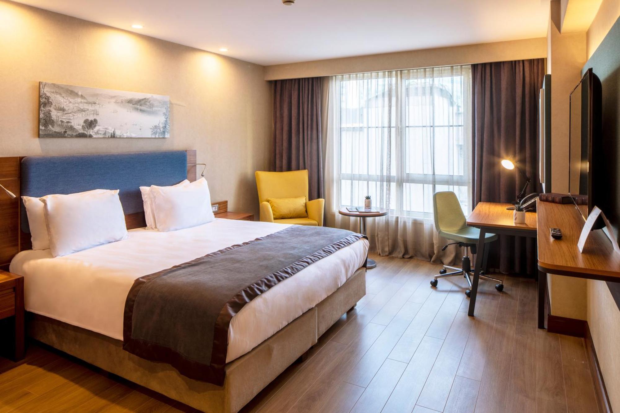 Holiday Inn Sisli, an IHG Hotel Istanbul Bagian luar foto