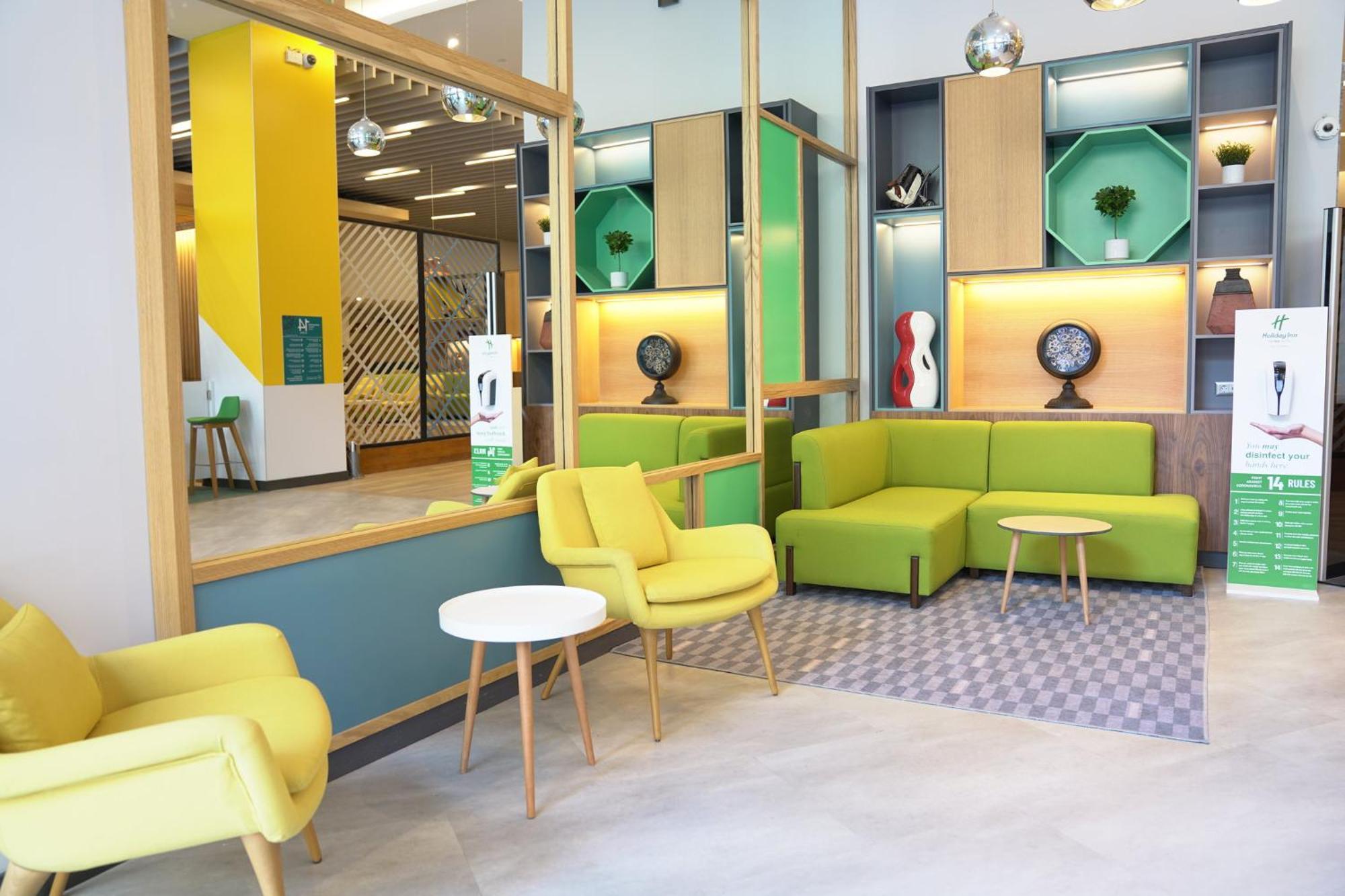 Holiday Inn Sisli, an IHG Hotel Istanbul Bagian luar foto